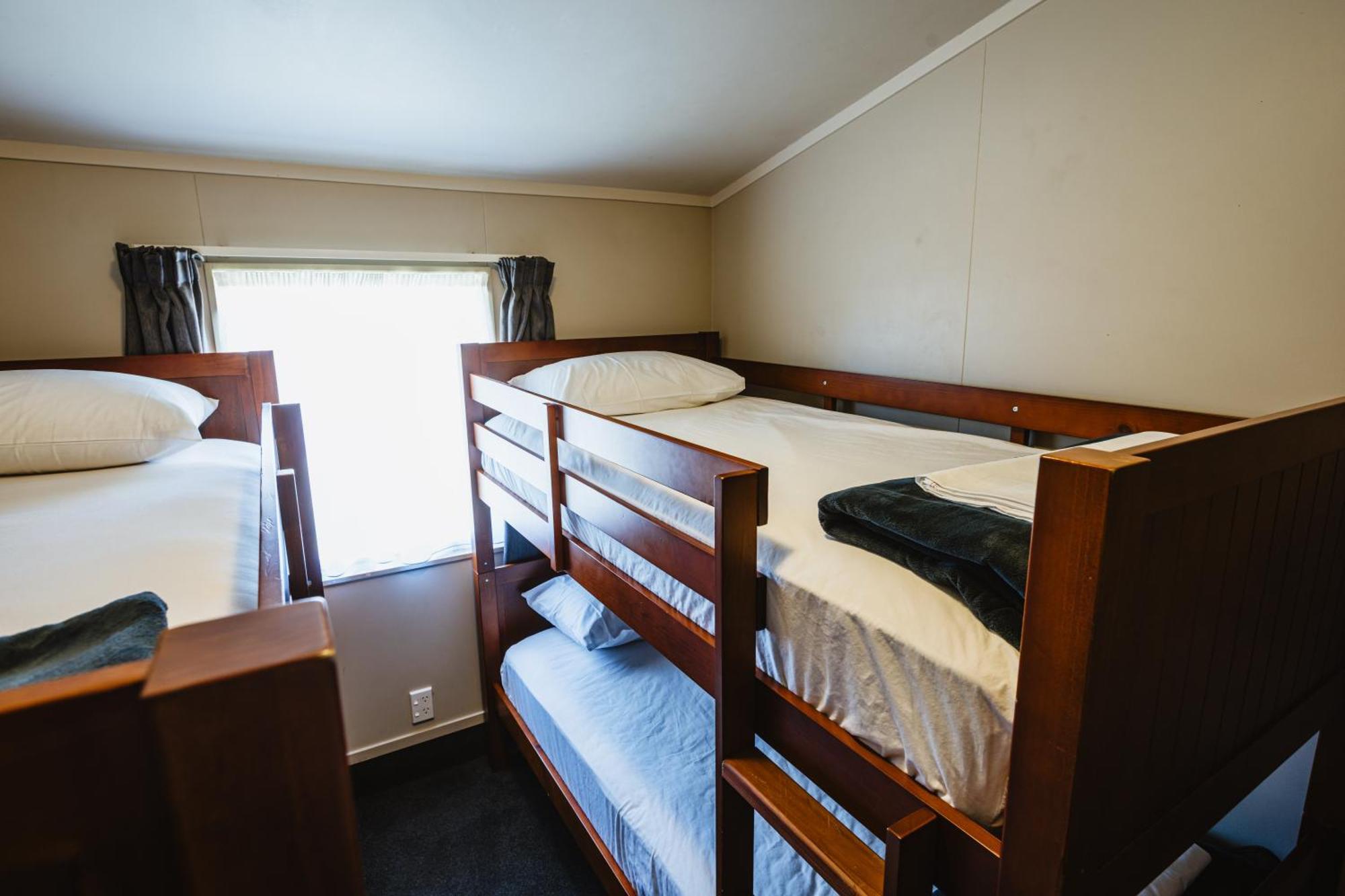 Kennedy Park Resort Нейпиър Екстериор снимка